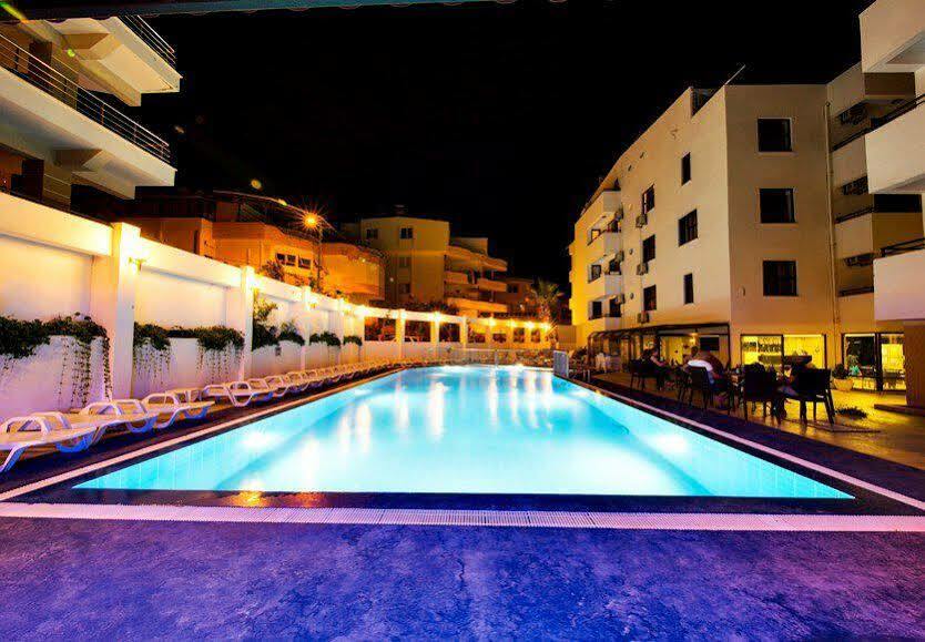 Tuntas Suites Altinkum Didim Exterior foto