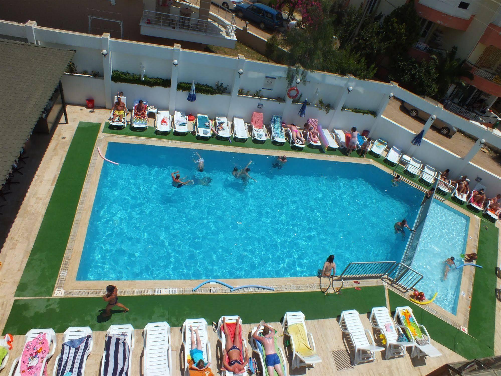 Tuntas Suites Altinkum Didim Exterior foto